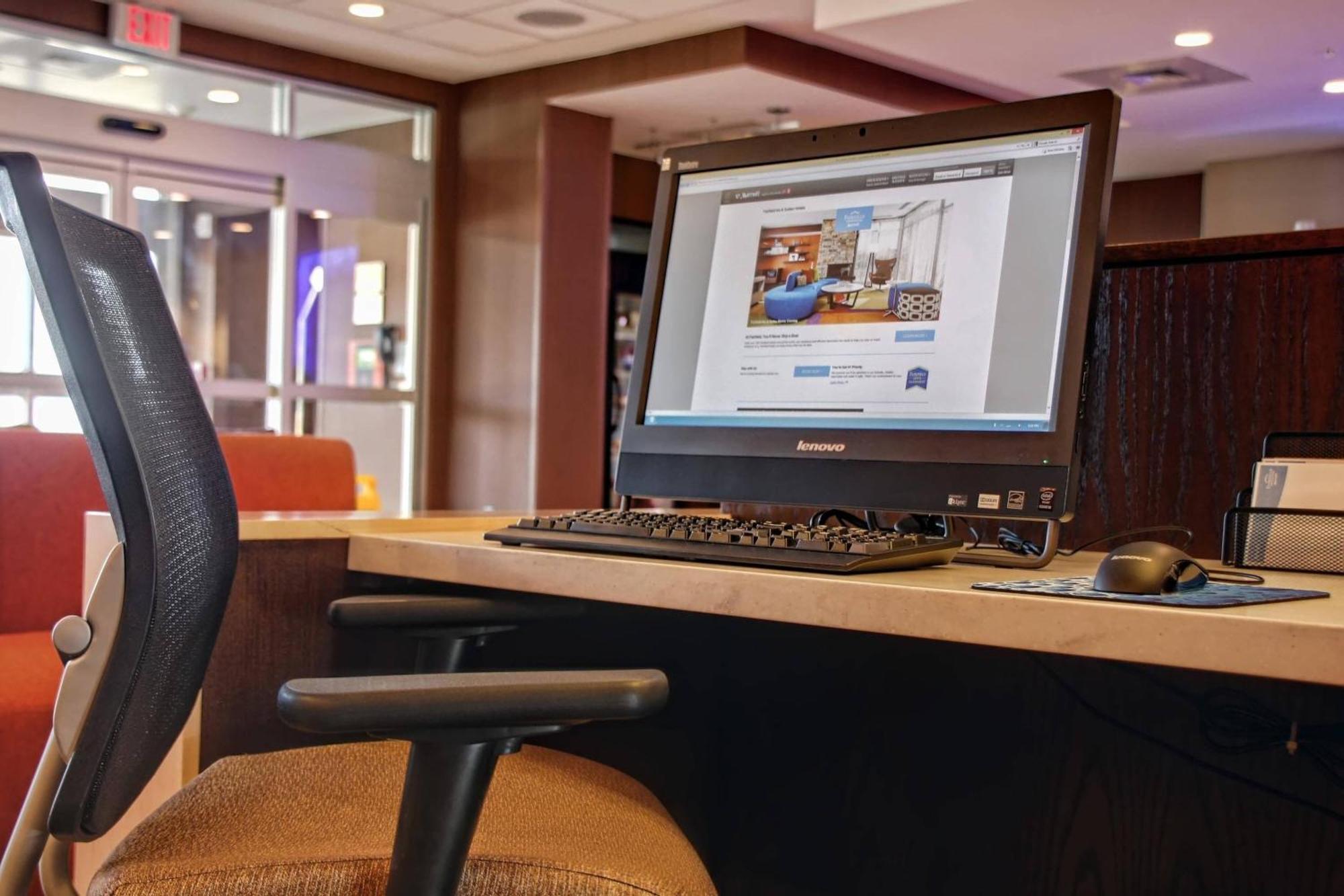 Fairfield Inn & Suites By Marriott Reading Wyomissing Екстериор снимка