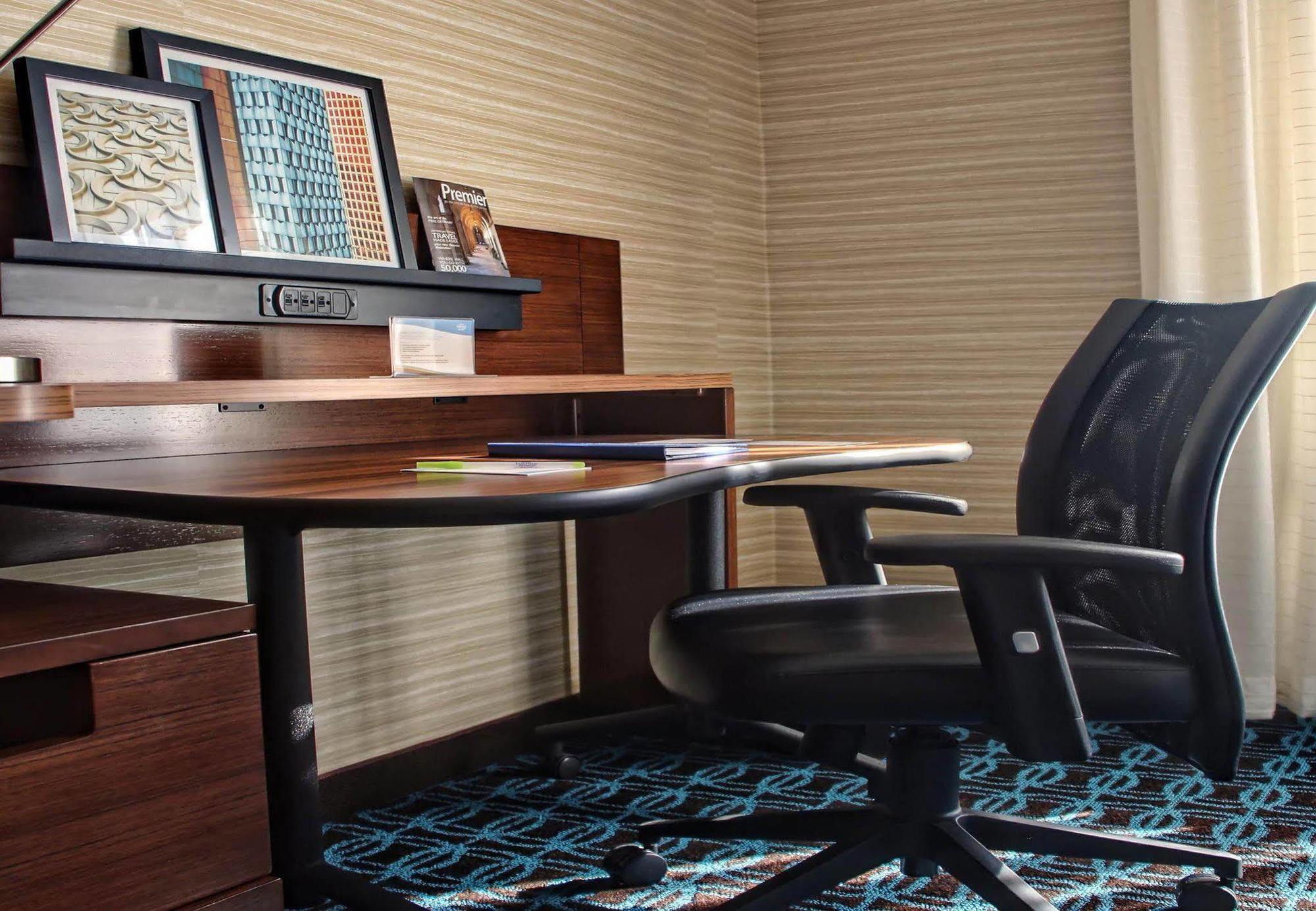 Fairfield Inn & Suites By Marriott Reading Wyomissing Екстериор снимка
